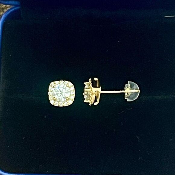 Moissanite 18K Gold Vermeil Halo Push Back Stud Earrings Womens - Picture 6 of 10